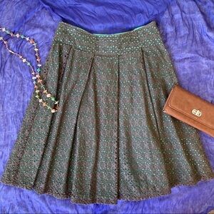 French Connection Skirt Brown Green Eyelet Crochet Pleated Size 2